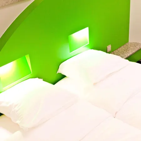 Siru Hotel